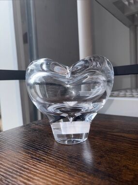Simon Pearce-Romance Heart Vase